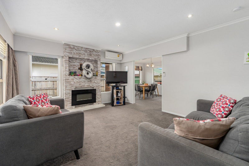 7 Denver Place, Milson, Palmerston North - Carousel 2