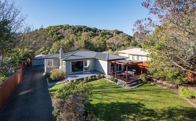 34 Cawthron Crescent, Annesbrook, Nelson - Carousel 1