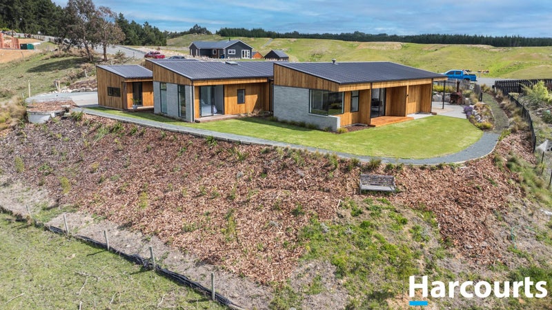 136 Redvale Road, Redwood Valley, Richmond - Carousel 2