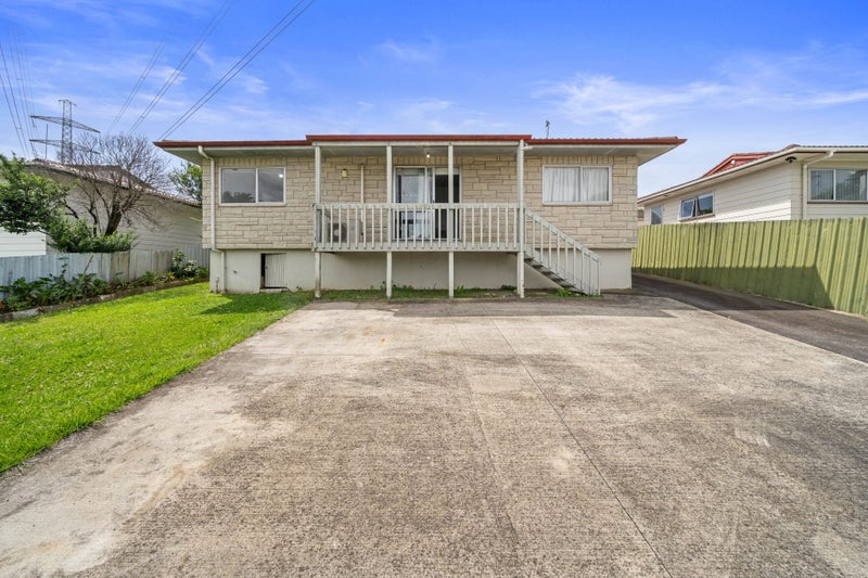 9 Palermo Place, Clover Park, Auckland - Carousel 2