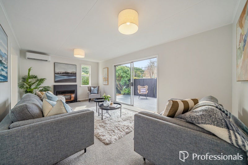 22 Golf Road, Manor Park, Lower Hutt, Wellington - Carousel 2