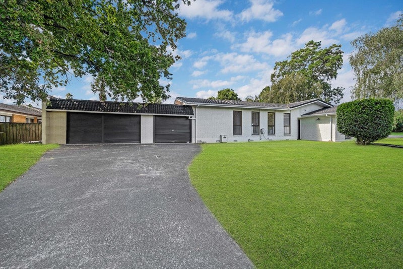 1 Balgowan Terrace, Conifer Grove, Takanini - Carousel 2