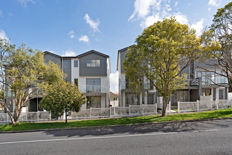 176 Hendon Avenue, Mount Albert, Auckland City, Auckland - Carousel 1