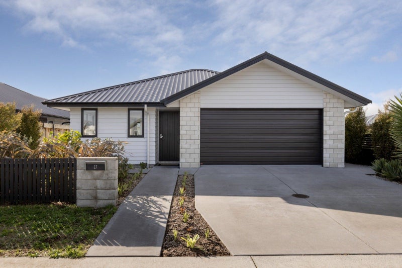 27 Silver Fern Lane, Papamoa - Carousel 1