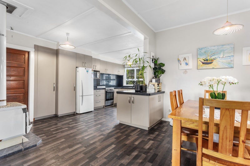 47 Victoria Avenue, Whakatane - Carousel 2