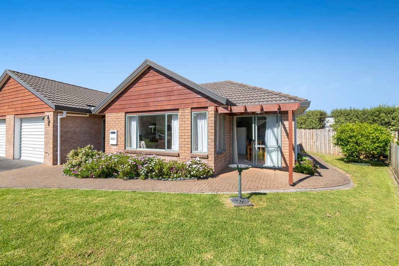 6 The Boulevard, Red Beach, Whangaparāoa - Carousel 31