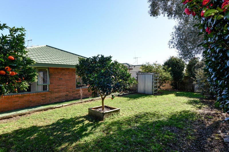 25 Newfield Drive, Fairview Downs, Hamilton - Carousel 3