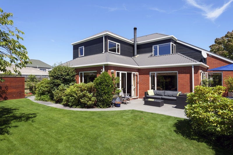 8 Riverton Terrace, Halswell, Christchurch - Carousel 1