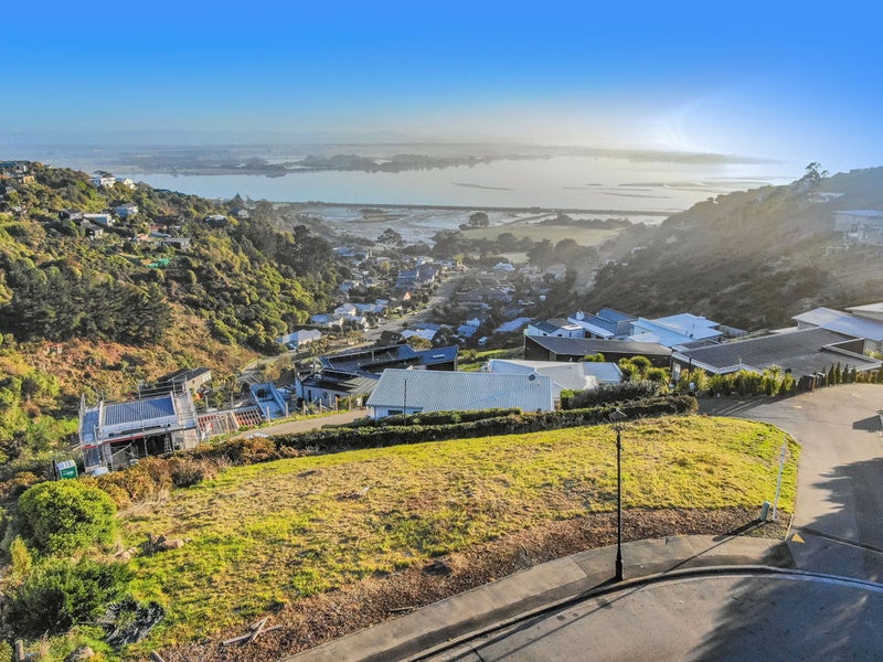 13 St Remy Lane, Redcliffs, Christchurch - Carousel 1