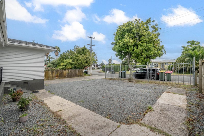 47 Walters Road, Mount Wellington, Auckland - Carousel 11