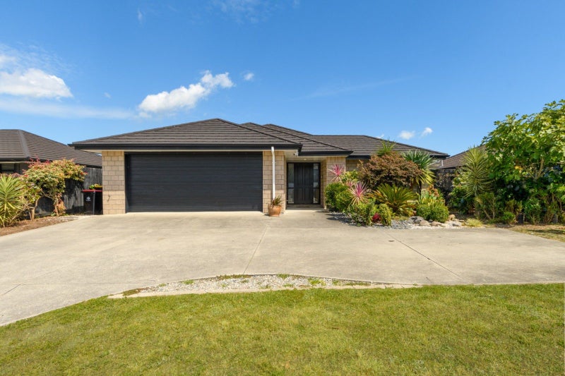 164 Doncaster Drive, Papamoa Beach, Papamoa - Carousel 1
