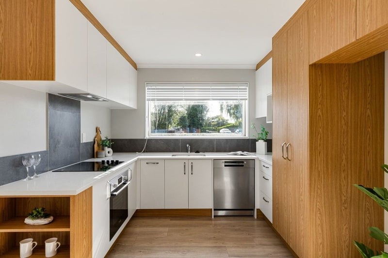10 Kimiora Close, Fairview Downs, Hamilton, Waikato - Carousel 2