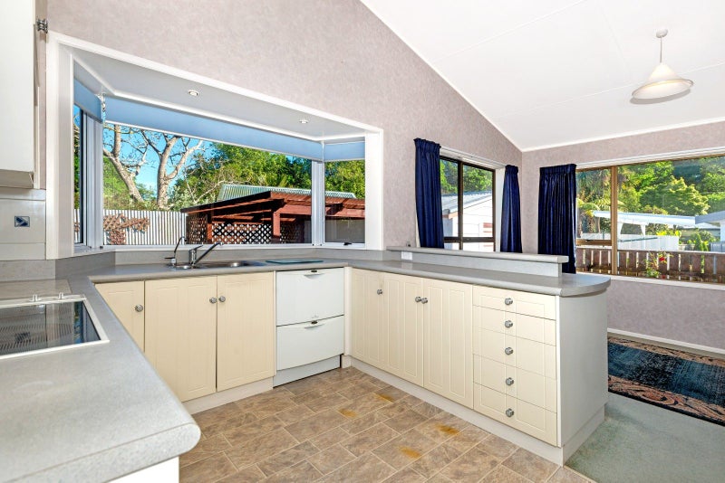 7 Healey Place, Whataupoko, Gisborne - Carousel 2