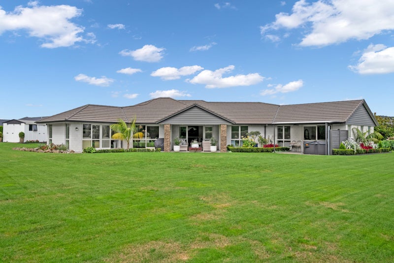 7 Queen Palm Lane, Maunu, Whangarei - Carousel 1