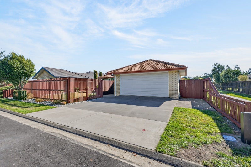 17 School Lane, Kirwee - Carousel 16