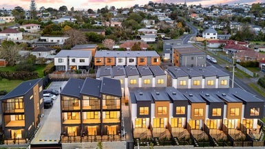 11/42 Captain Scott Road, Glen Eden, Auckland - Carousel 1