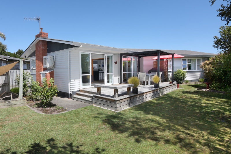 11 Keith Elliott Street, Feilding, Feilding - Carousel 1