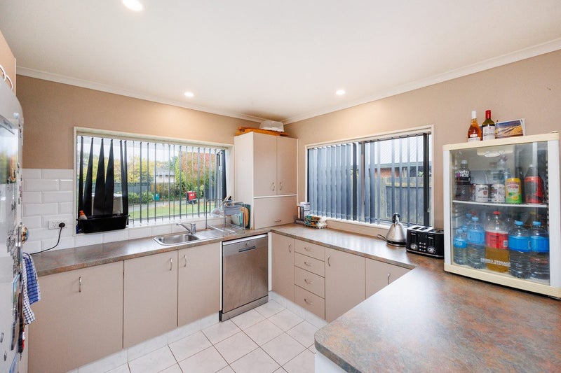31 Strachan Way, Highbury, Palmerston North - Carousel 2