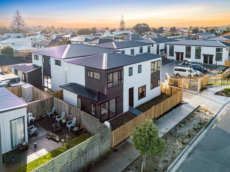 32 Tapuwae Way, Māngere Bridge, Auckland - Carousel 17