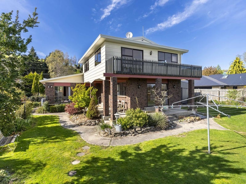 11 Greenhithe Street, Waihola, Milton - Carousel 1