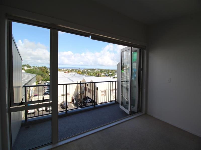 6/26 Crummer Road, Grey Lynn, Auckland - Carousel 8