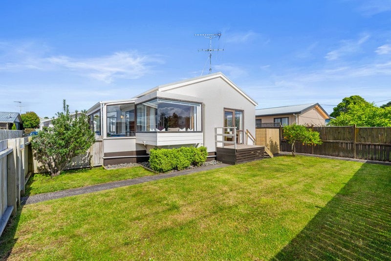 34A Hatton Road, Orewa, Orewa - Carousel 1