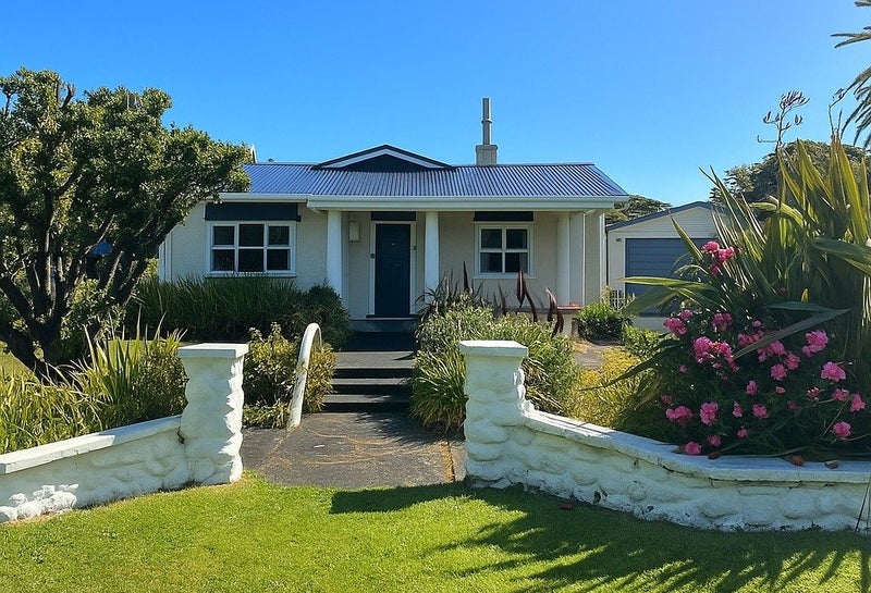 15B Rangiuru Road, Otaki Beach, Otaki - Carousel 1