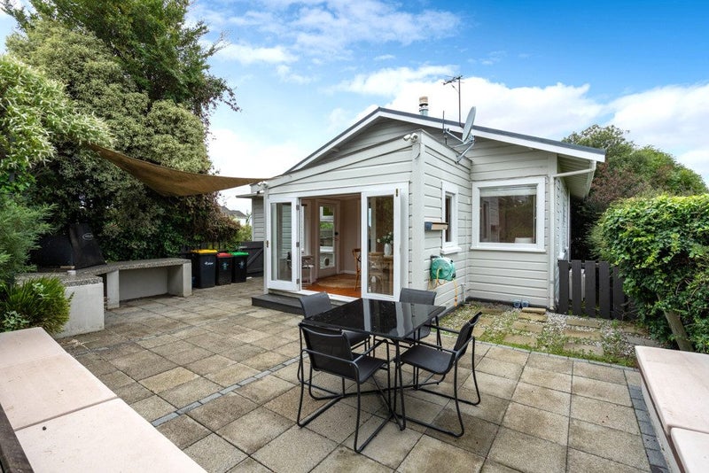 38 English Avenue, Kenmure, Dunedin - Carousel 2