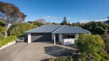 2 Citrus Grove, Mapua - Carousel 1