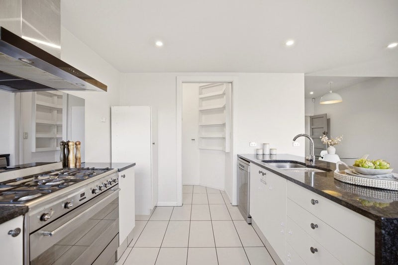 13 Spring Grove Street, Spreydon, Christchurch - Carousel 2
