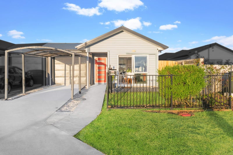 22 Mokopapa Street, Takanini, Auckland - Carousel 1