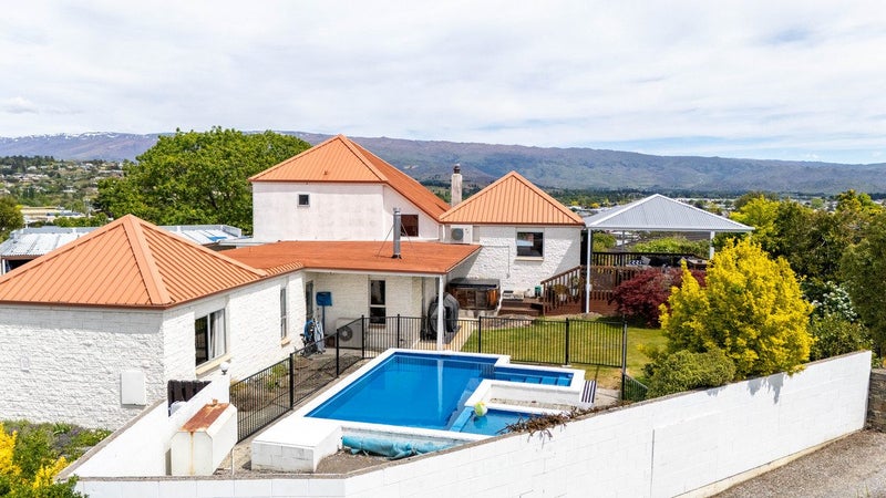 42 Glencarron Street, Alexandra, Alexandra - Carousel 1