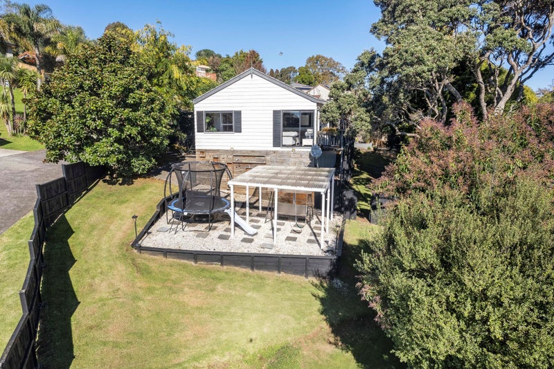 40 Barberton Terrace, Red Hill, Papakura - Carousel 2