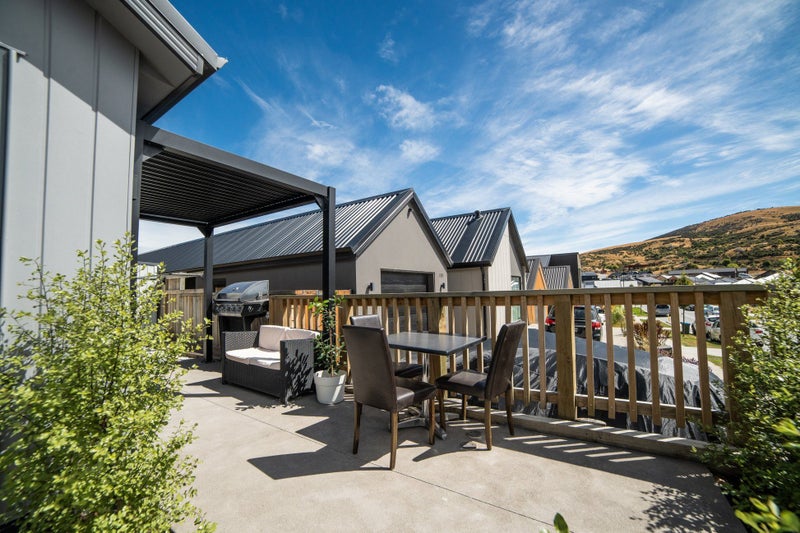 101 Jack Hanley Drive, Jacks Point, Queenstown - Carousel 2
