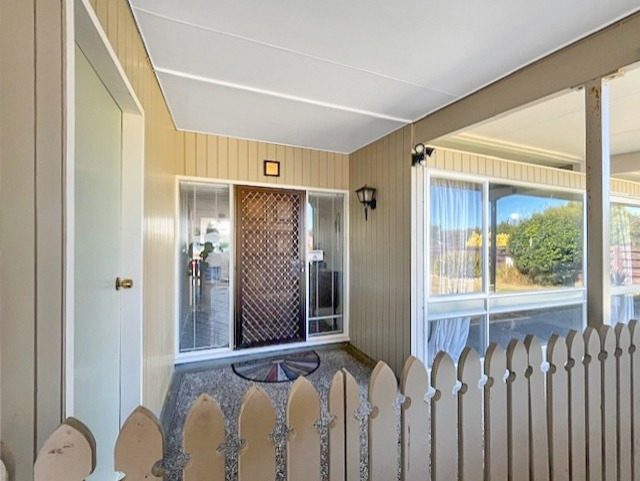 8 Kimberley Grove, Westbrook, Palmerston North - Carousel 2