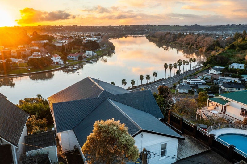 7 Rees Street, Durie Hill, Whanganui - Carousel 1