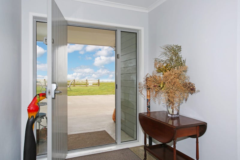 48 Hatton Road, Waiuku - Carousel 2