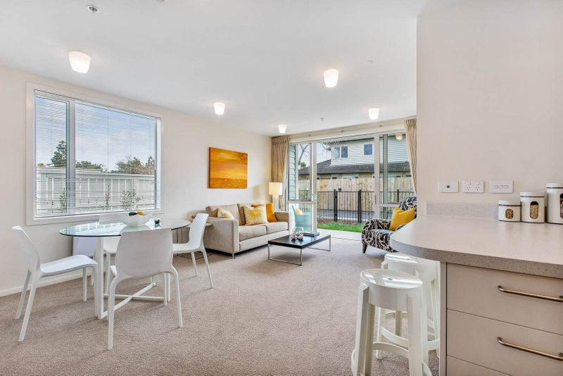 G5/21a Swanson Road, Henderson, Waitakere City, Auckland - Carousel 1