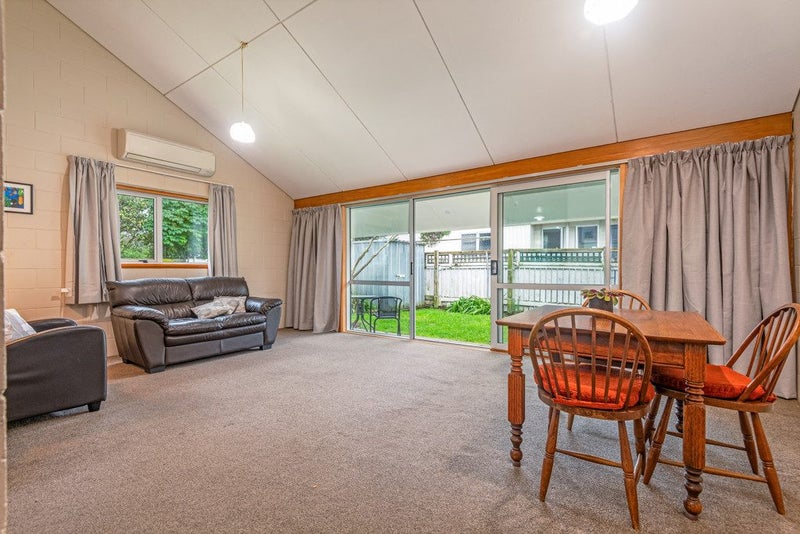 12C Kimbolton Road, Feilding, Feilding - Carousel 1