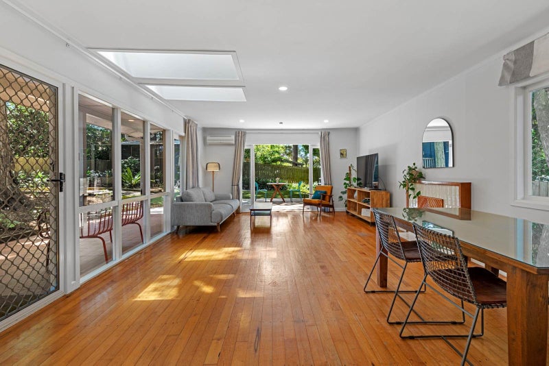 61 Hillcrest Avenue, Hillcrest, Auckland - Carousel 2