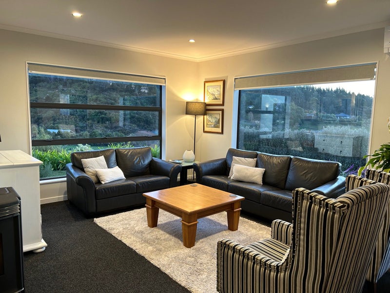 4 Skylark Rise, Todds Valley, Nelson - Carousel 1