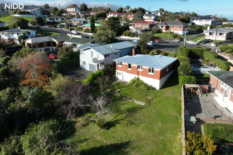 22 Tensing Street, Liberton, Dunedin - Carousel 13