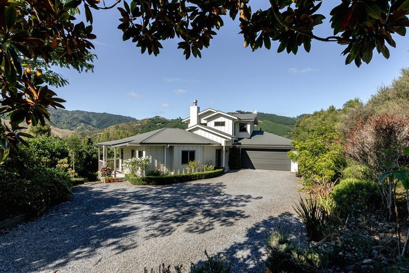 29 Anlaby Road, Paraparaumu, Kapiti Coast, Wellington - Carousel 1