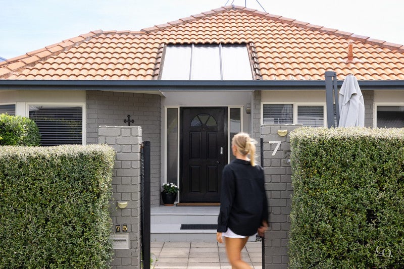 75A Oceanview Road, Mount Maunganui, Mount Maunganui - Carousel 1