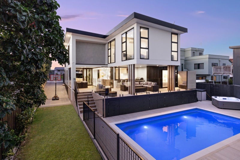 Property Valuation for 18 Motiti Road, Papamoa Beach, Papamoa Trade