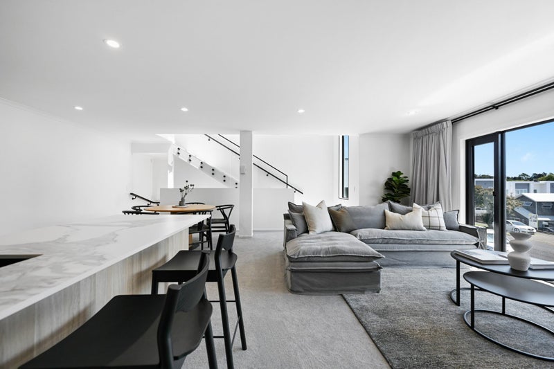 4/1 Palmerston Street, Hamilton Central, Hamilton - Carousel 2