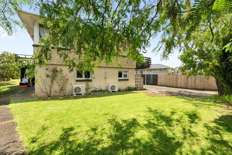 31 McKenzie Road, Mangere, Manukau City, Auckland - Carousel 1