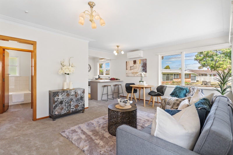 1/20 Dreifuss Place, Mangere East, Auckland - Carousel 1