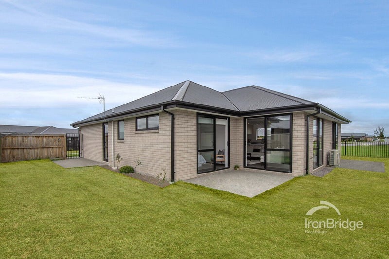 18 Silverstone Loop, Rolleston, Rolleston - Carousel 1
