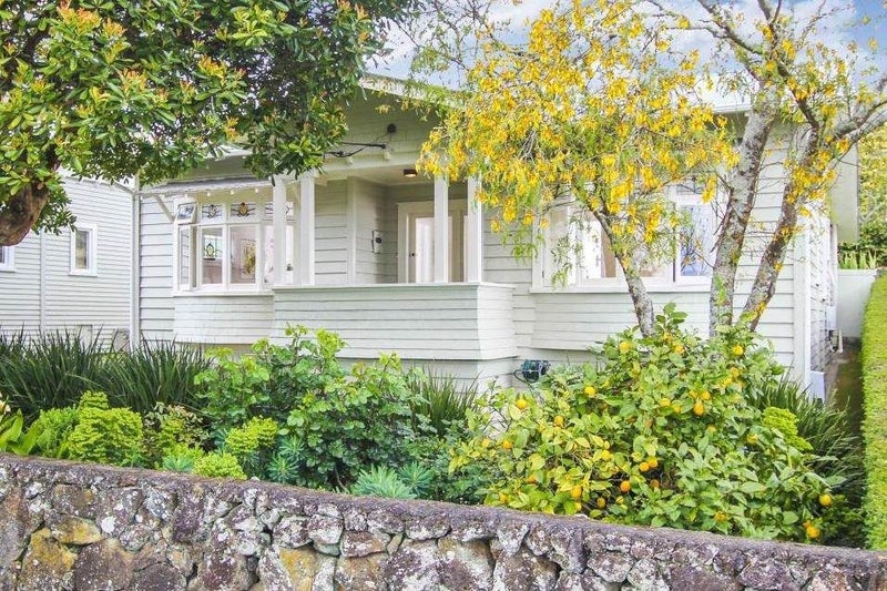 10 Harlston Road, Mount Albert, Auckland - Carousel 1
